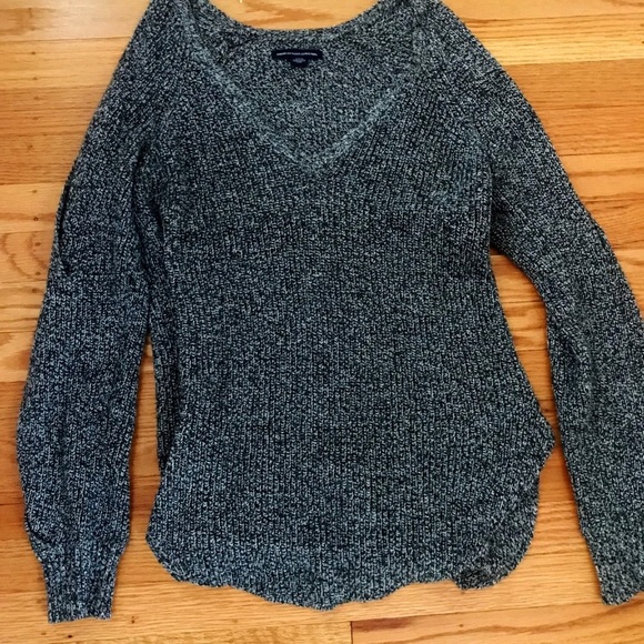 American Eagle Cutout Sweater - Picture 2 of 3
